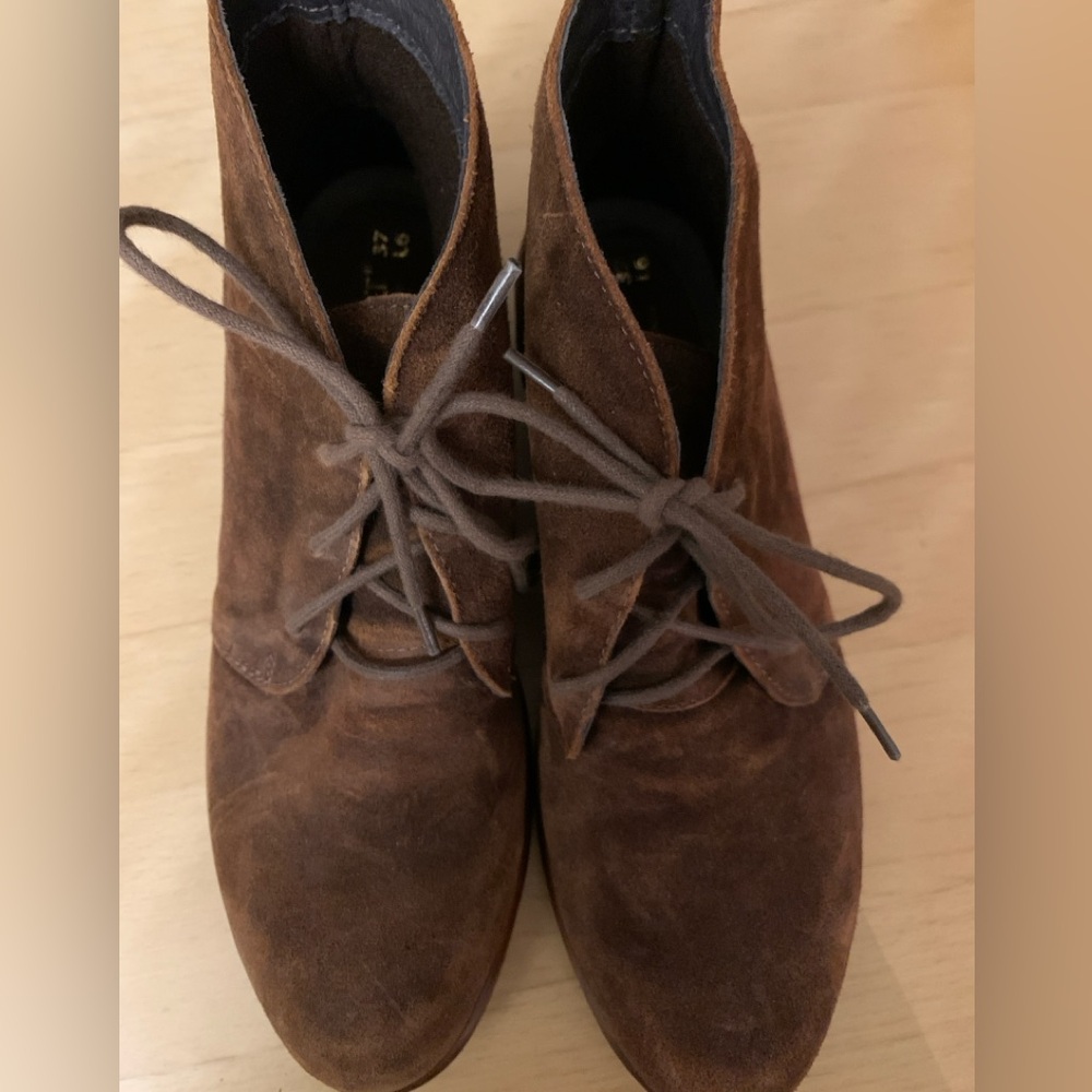 Naot - Women’s Lace-up Suede Booties (brown-size 37)